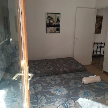 B&B Carcassonne B&B *